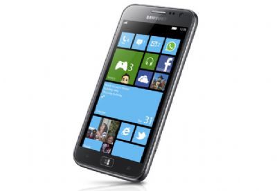 Samsung inizia ufficialmente la vendita in italia dell'ATIV S con sistema Windows Phone 8!!