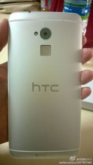 HTC One Max: ecco una nuova foto ufficiale della parte posteriore