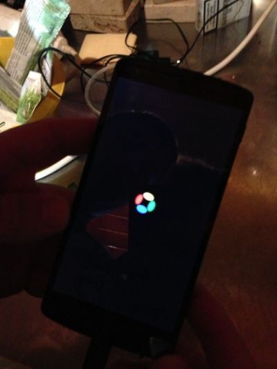 Ecco la foto ufficiale del Nexus 5 di Google