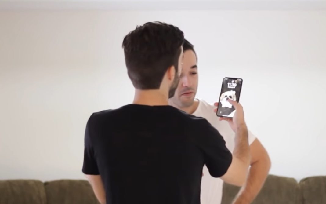 Come aggiungere un secondo volto per Face ID su iOS 12 Come aggiungere un secondo volto per Face ID su iOS 12